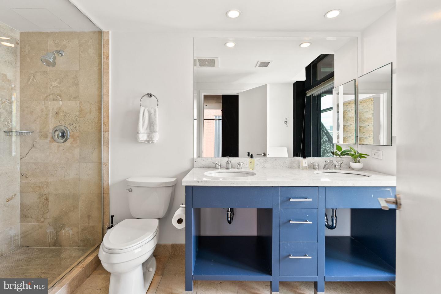 912 F ST NW #905, WASHINGTON, District Of Columbia 20004, 5 Bedrooms Bedrooms, ,4 BathroomsBathrooms,Residential,For sale,912 F ST NW #905,DCDC2215568 MLS # DCDC2215568