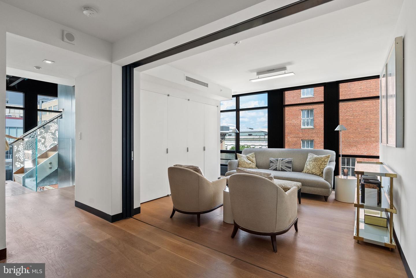 912 F ST NW #905, WASHINGTON, District Of Columbia 20004, 5 Bedrooms Bedrooms, ,4 BathroomsBathrooms,Residential,For sale,912 F ST NW #905,DCDC2215568 MLS # DCDC2215568