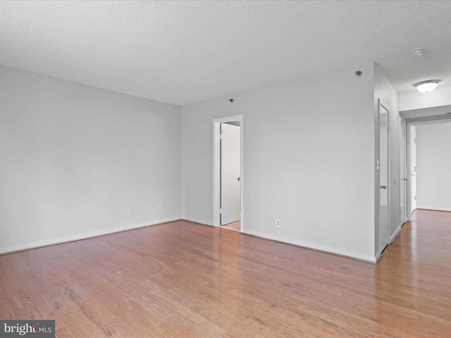 5505 SEMINARY RD #505N, FALLS CHURCH, Virginia 22041, 3 Bedrooms Bedrooms, ,2 BathroomsBathrooms,Residential,For sale,5505 SEMINARY RD #505N,VAFX2261902 MLS # VAFX2261902