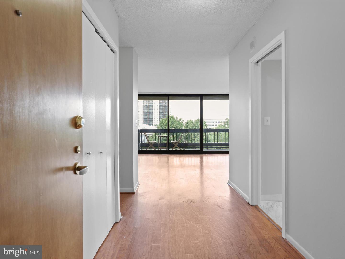5505 SEMINARY RD #505N, FALLS CHURCH, Virginia 22041, 3 Bedrooms Bedrooms, ,2 BathroomsBathrooms,Residential,For sale,5505 SEMINARY RD #505N,VAFX2261902 MLS # VAFX2261902