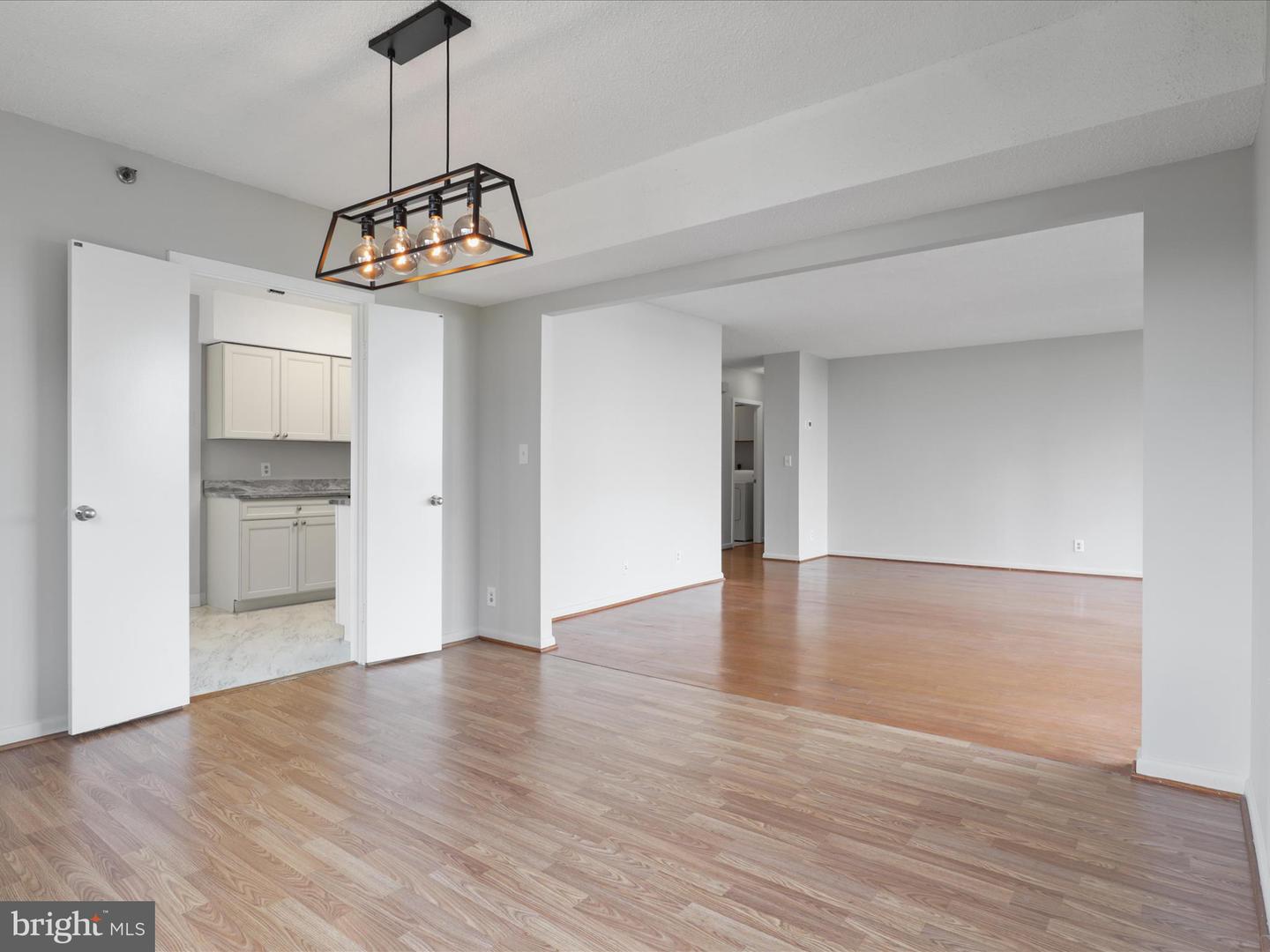 5505 SEMINARY RD #505N, FALLS CHURCH, Virginia 22041, 3 Bedrooms Bedrooms, ,2 BathroomsBathrooms,Residential,For sale,5505 SEMINARY RD #505N,VAFX2261902 MLS # VAFX2261902