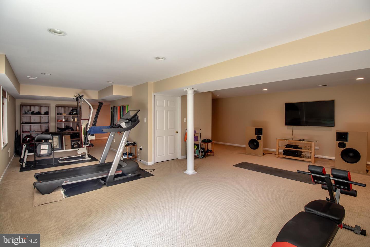 10329 ZION DR, FAIRFAX, Virginia 22032, 4 Bedrooms Bedrooms, 7 Rooms Rooms,2 BathroomsBathrooms,Residential,For sale,10329 ZION DR,VAFX2261240 MLS # VAFX2261240