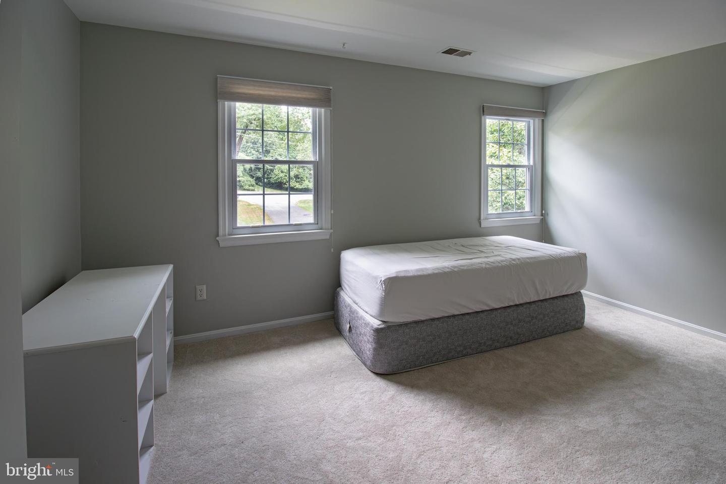 10329 ZION DR, FAIRFAX, Virginia 22032, 4 Bedrooms Bedrooms, 7 Rooms Rooms,2 BathroomsBathrooms,Residential,For sale,10329 ZION DR,VAFX2261240 MLS # VAFX2261240