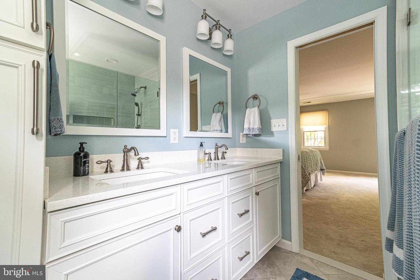 10329 ZION DR, FAIRFAX, Virginia 22032, 4 Bedrooms Bedrooms, 7 Rooms Rooms,2 BathroomsBathrooms,Residential,For sale,10329 ZION DR,VAFX2261240 MLS # VAFX2261240