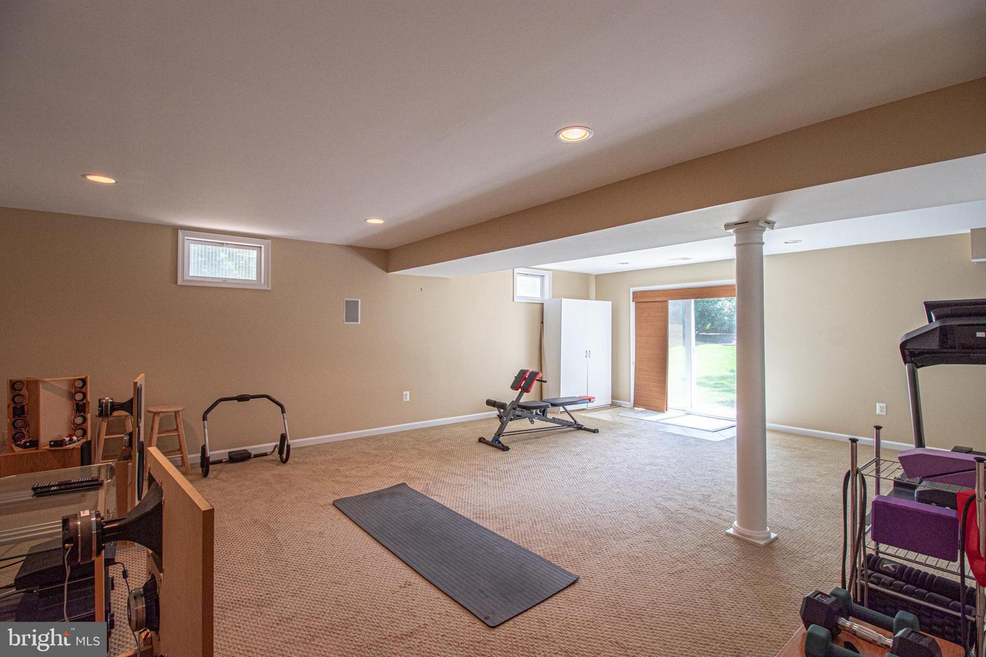 10329 ZION DR, FAIRFAX, Virginia 22032, 4 Bedrooms Bedrooms, 7 Rooms Rooms,2 BathroomsBathrooms,Residential,For sale,10329 ZION DR,VAFX2261240 MLS # VAFX2261240