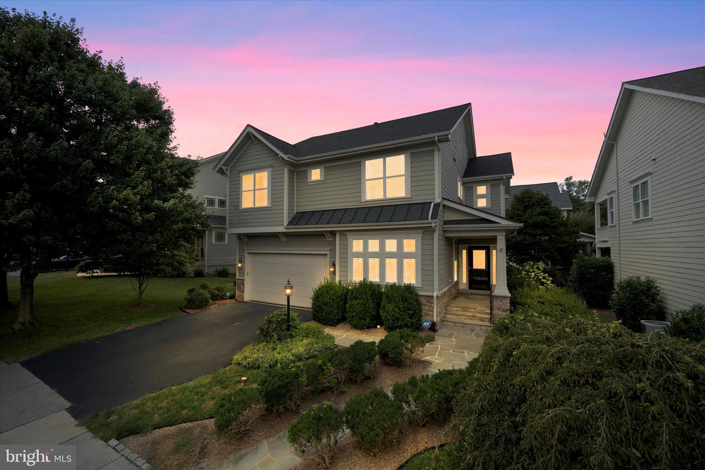 293 ARIEL DR NE, LEESBURG, Virginia 20176, 4 Bedrooms Bedrooms, ,3 BathroomsBathrooms,Residential,For sale,293 ARIEL DR NE,VALO2104542 MLS # VALO2104542