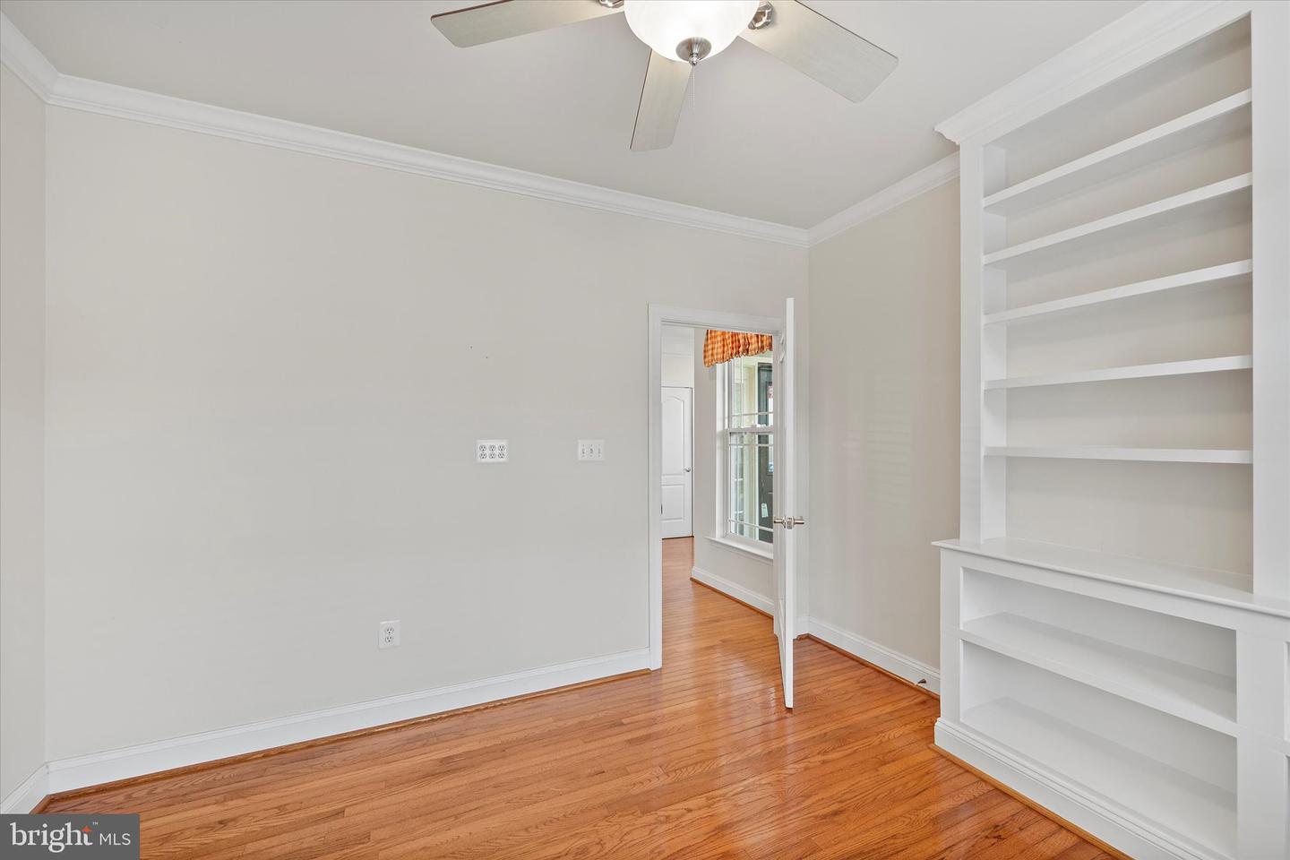 293 ARIEL DR NE, LEESBURG, Virginia 20176, 4 Bedrooms Bedrooms, ,3 BathroomsBathrooms,Residential,For sale,293 ARIEL DR NE,VALO2104542 MLS # VALO2104542