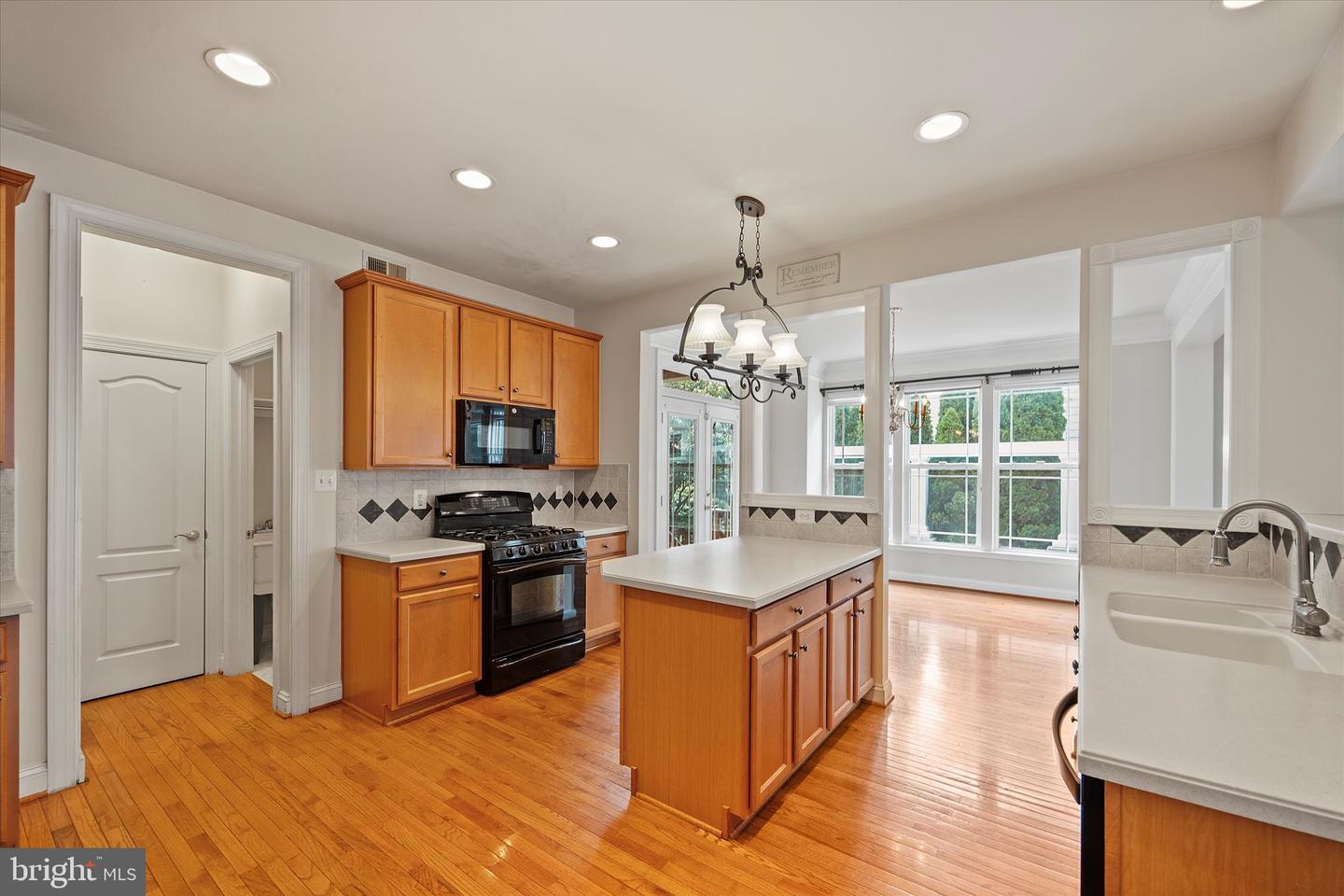 293 ARIEL DR NE, LEESBURG, Virginia 20176, 4 Bedrooms Bedrooms, ,3 BathroomsBathrooms,Residential,For sale,293 ARIEL DR NE,VALO2104542 MLS # VALO2104542