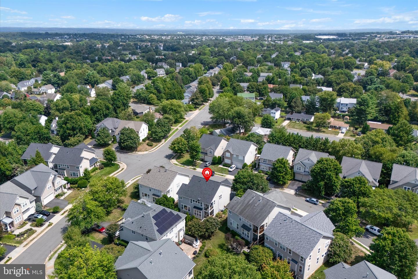 293 ARIEL DR NE, LEESBURG, Virginia 20176, 4 Bedrooms Bedrooms, ,3 BathroomsBathrooms,Residential,For sale,293 ARIEL DR NE,VALO2104542 MLS # VALO2104542