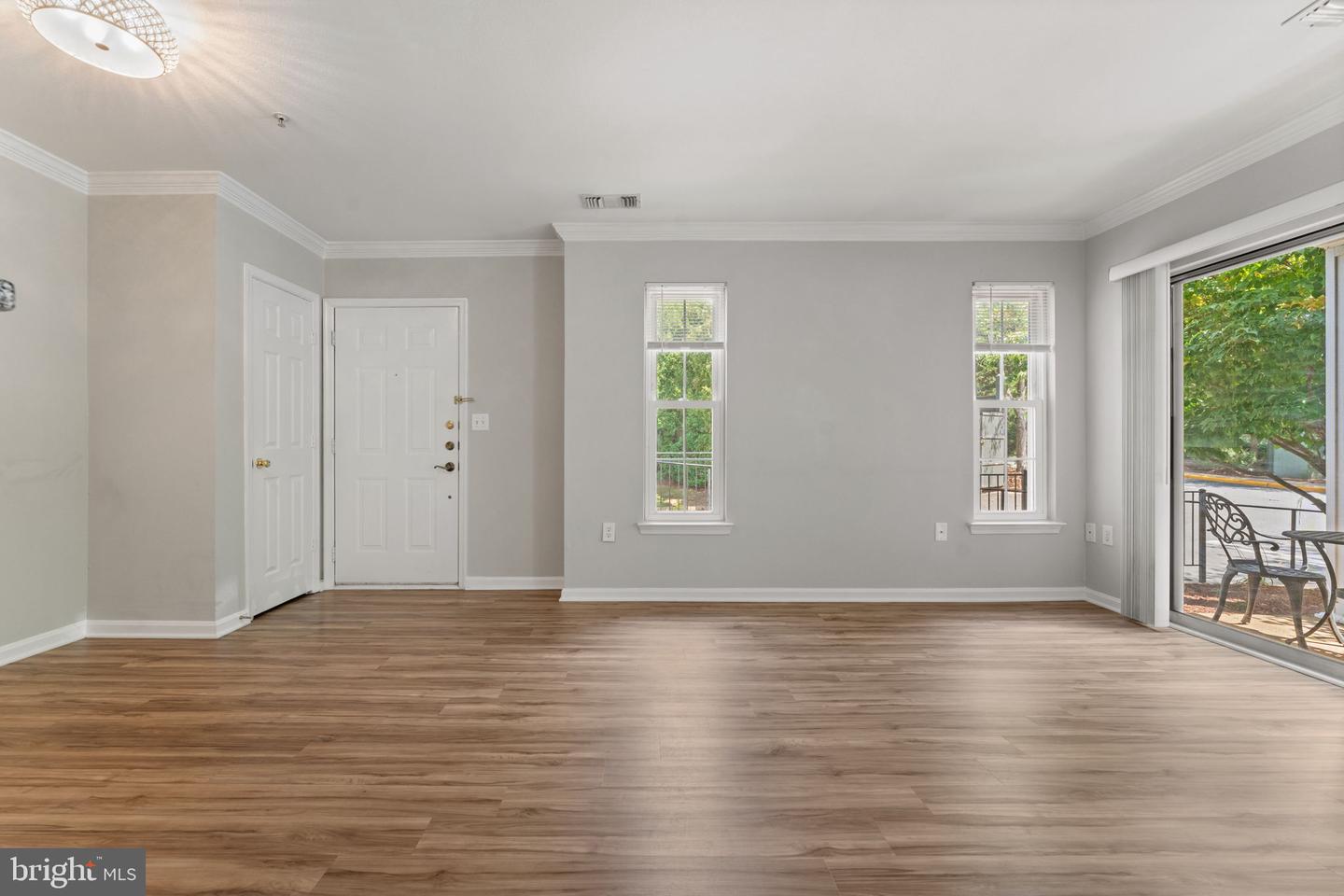 4501 SUPERIOR SQ #4501, FAIRFAX, Virginia 22033, 1 Bedroom Bedrooms, 3 Rooms Rooms,1 BathroomBathrooms,Residential,For sale,4501 SUPERIOR SQ #4501,VAFX2261276 MLS # VAFX2261276