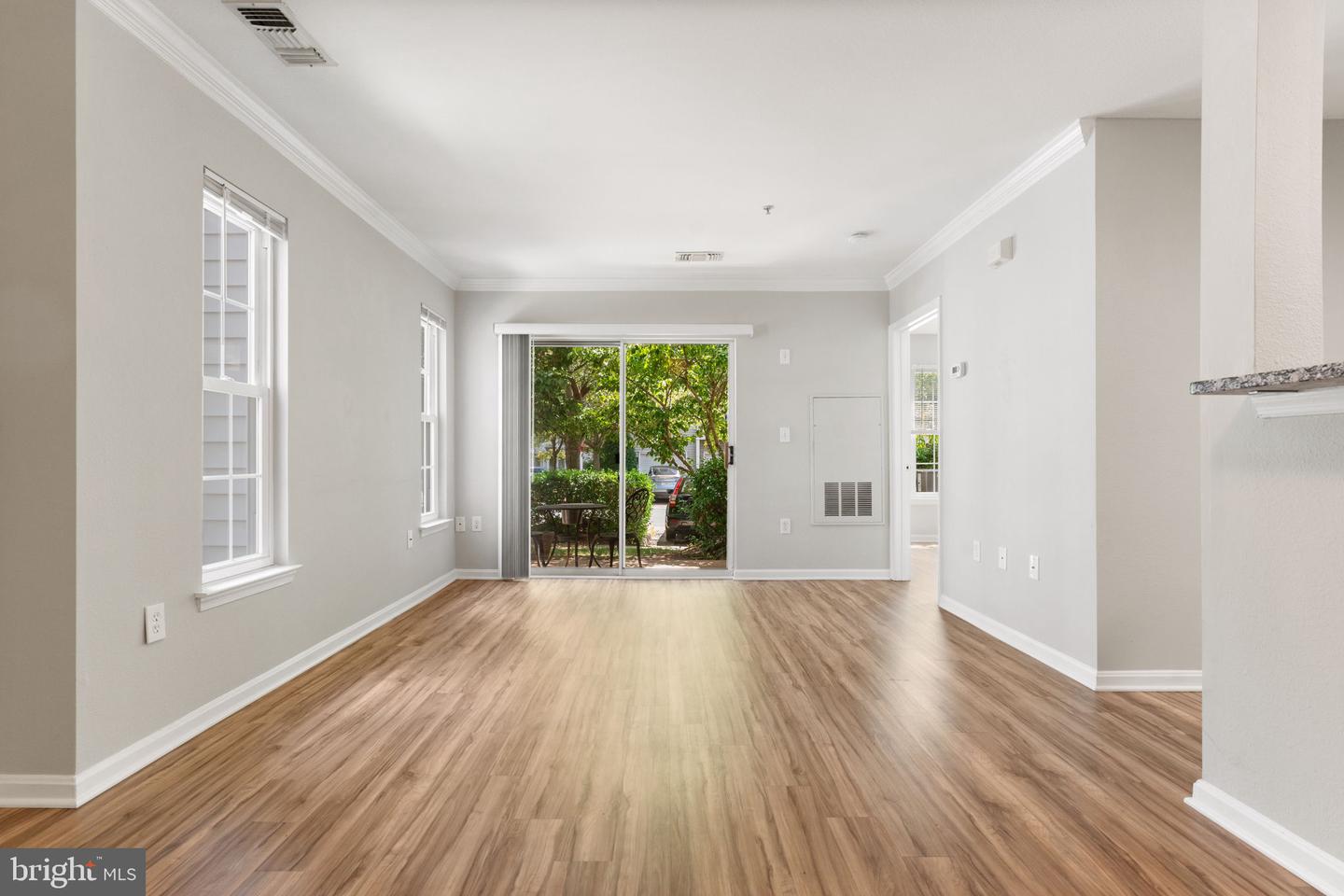 4501 SUPERIOR SQ #4501, FAIRFAX, Virginia 22033, 1 Bedroom Bedrooms, 3 Rooms Rooms,1 BathroomBathrooms,Residential,For sale,4501 SUPERIOR SQ #4501,VAFX2261276 MLS # VAFX2261276
