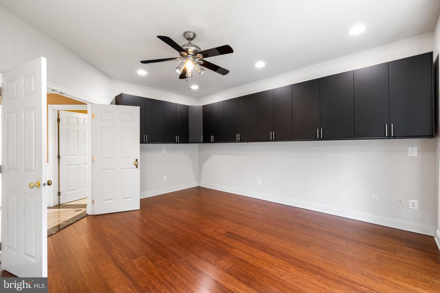 38344 MIDNIGHT SKY PL, HAMILTON, Virginia 20158, 4 Bedrooms Bedrooms, ,4 BathroomsBathrooms,Residential,For sale,38344 MIDNIGHT SKY PL,VALO2104548 MLS # VALO2104548