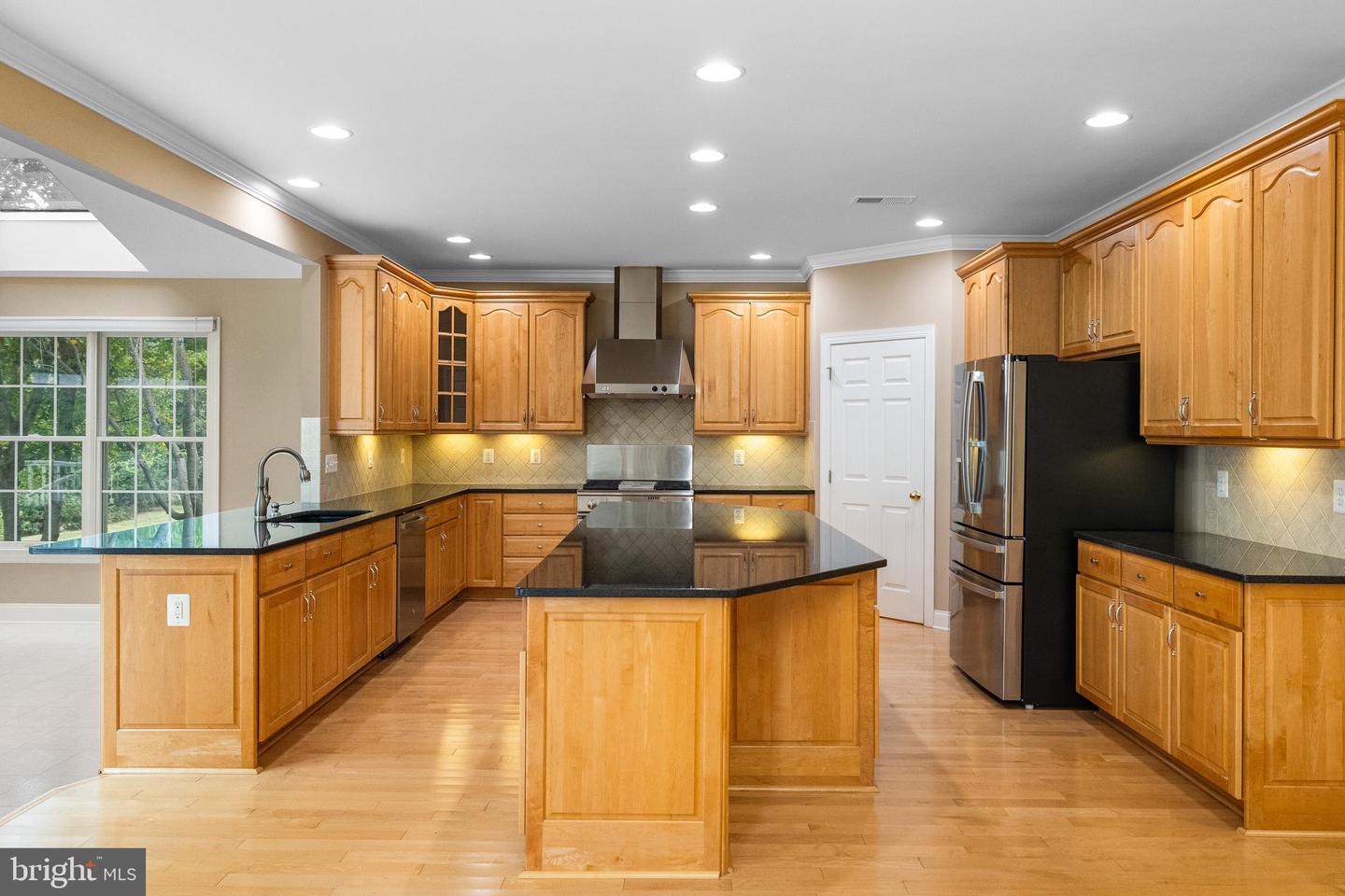 38344 MIDNIGHT SKY PL, HAMILTON, Virginia 20158, 4 Bedrooms Bedrooms, ,4 BathroomsBathrooms,Residential,For sale,38344 MIDNIGHT SKY PL,VALO2104548 MLS # VALO2104548