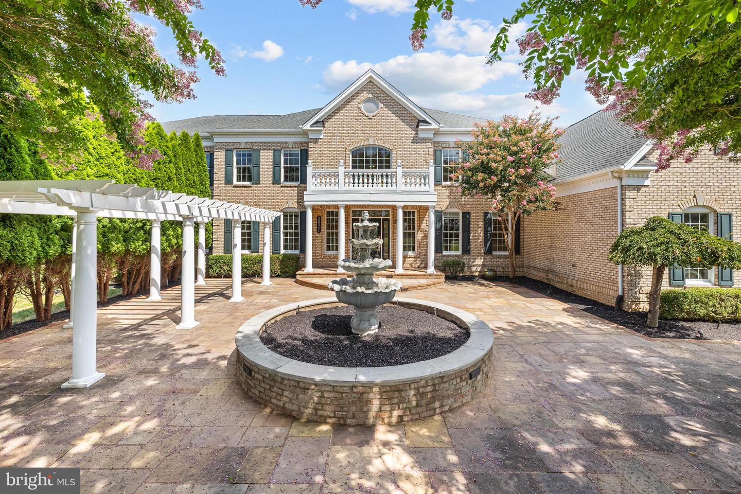 38344 MIDNIGHT SKY PL, HAMILTON, Virginia 20158, 4 Bedrooms Bedrooms, ,4 BathroomsBathrooms,Residential,For sale,38344 MIDNIGHT SKY PL,VALO2104548 MLS # VALO2104548