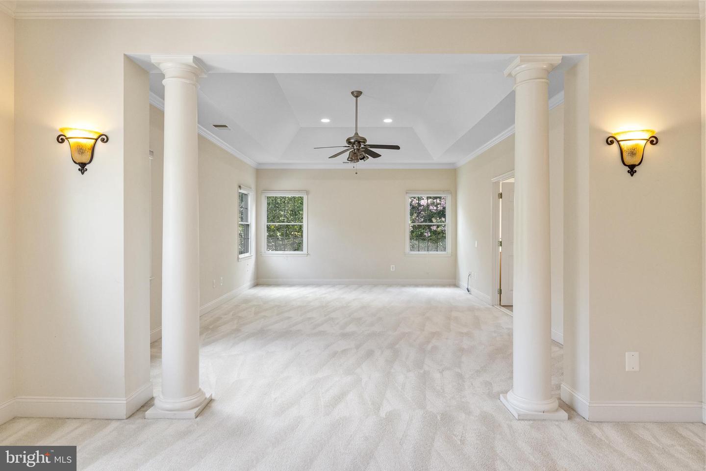 38344 MIDNIGHT SKY PL, HAMILTON, Virginia 20158, 4 Bedrooms Bedrooms, ,4 BathroomsBathrooms,Residential,For sale,38344 MIDNIGHT SKY PL,VALO2104548 MLS # VALO2104548