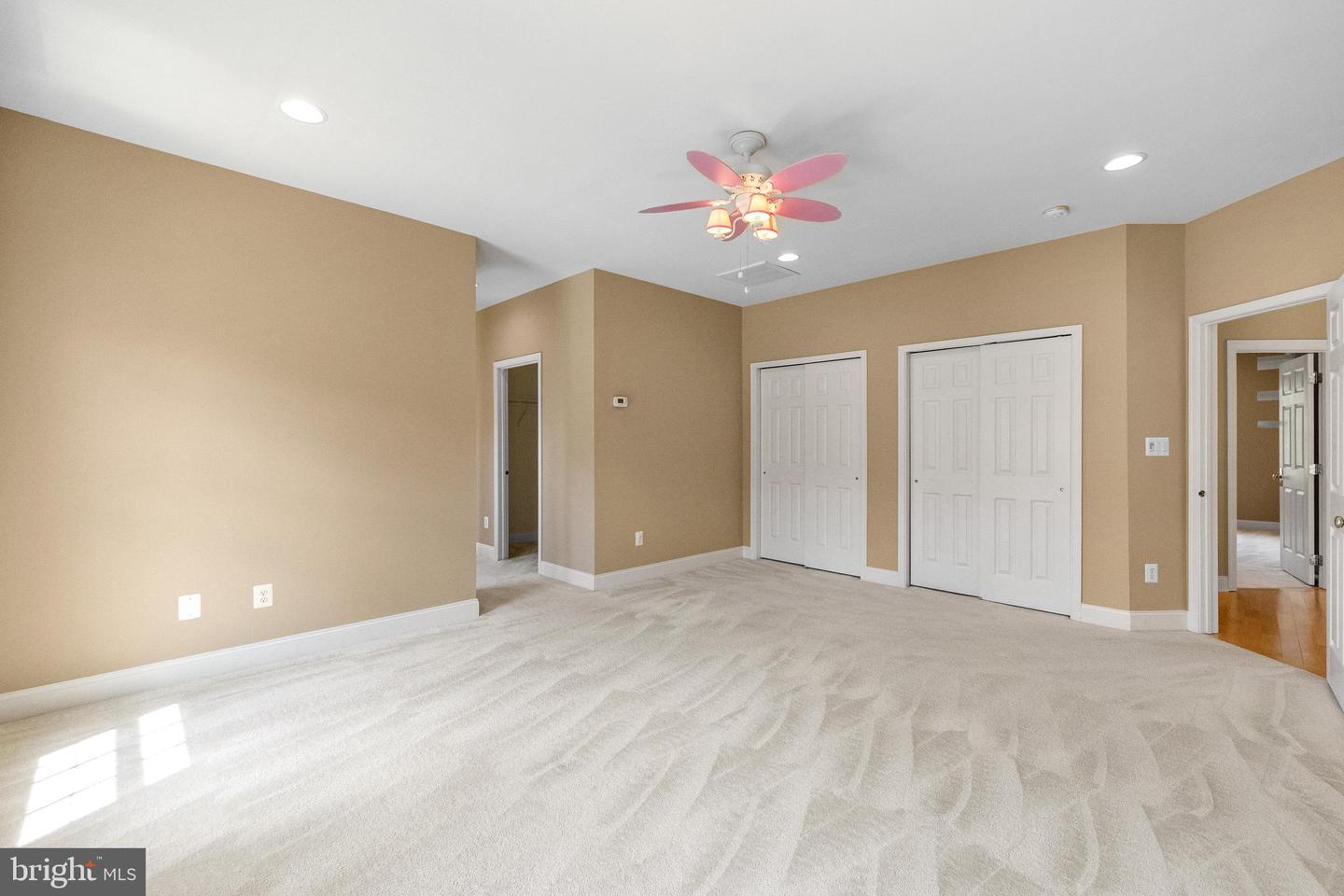 38344 MIDNIGHT SKY PL, HAMILTON, Virginia 20158, 4 Bedrooms Bedrooms, ,4 BathroomsBathrooms,Residential,For sale,38344 MIDNIGHT SKY PL,VALO2104548 MLS # VALO2104548