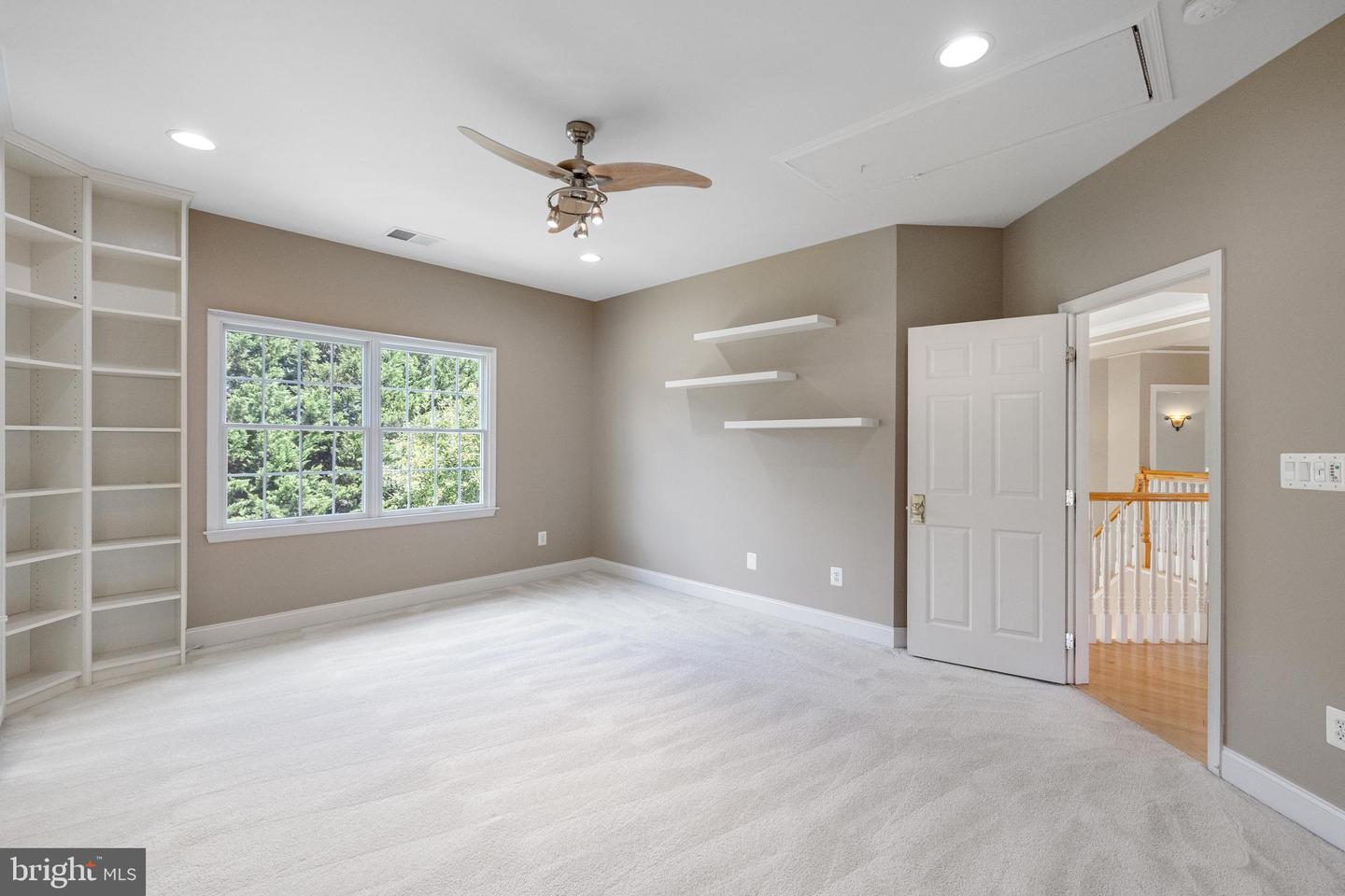 38344 MIDNIGHT SKY PL, HAMILTON, Virginia 20158, 4 Bedrooms Bedrooms, ,4 BathroomsBathrooms,Residential,For sale,38344 MIDNIGHT SKY PL,VALO2104548 MLS # VALO2104548