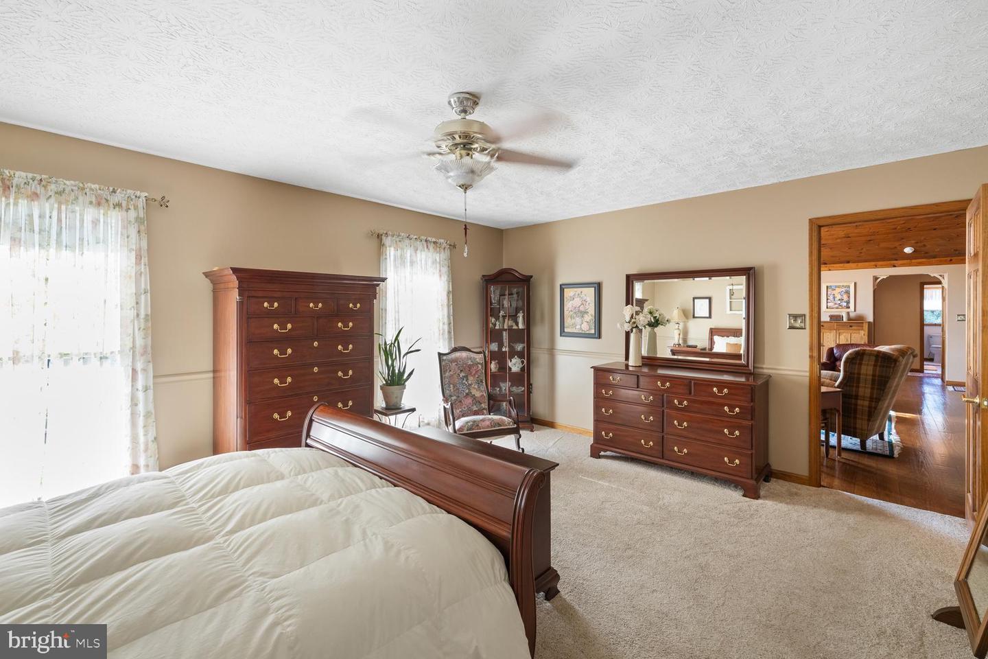 9851 WOODBINE WAY, NEW MARKET, Virginia 22844, 3 Bedrooms Bedrooms, ,3 BathroomsBathrooms,Residential,For sale,9851 WOODBINE WAY,VASH2012228 MLS # VASH2012228
