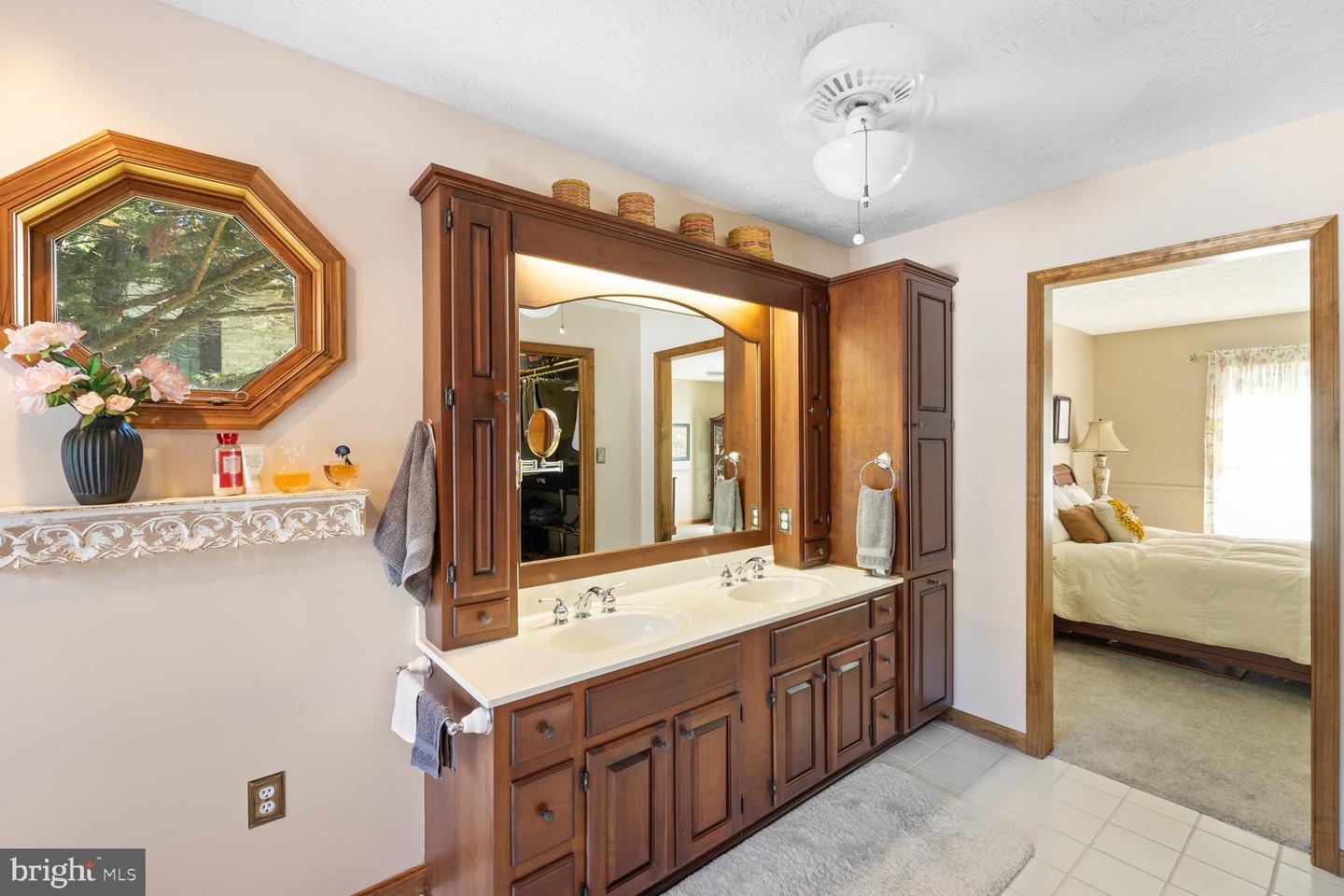 9851 WOODBINE WAY, NEW MARKET, Virginia 22844, 3 Bedrooms Bedrooms, ,3 BathroomsBathrooms,Residential,For sale,9851 WOODBINE WAY,VASH2012228 MLS # VASH2012228