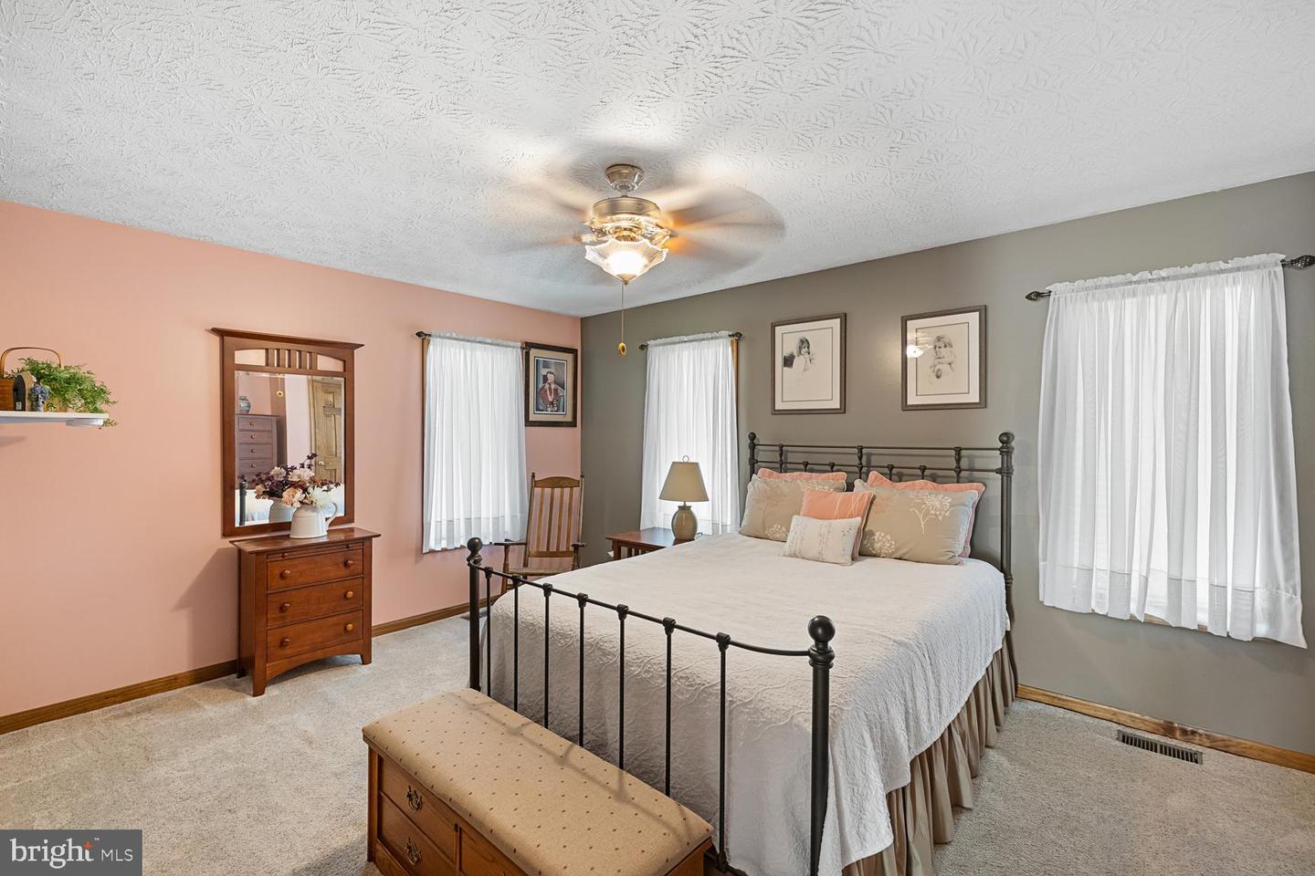 9851 WOODBINE WAY, NEW MARKET, Virginia 22844, 3 Bedrooms Bedrooms, ,3 BathroomsBathrooms,Residential,For sale,9851 WOODBINE WAY,VASH2012228 MLS # VASH2012228