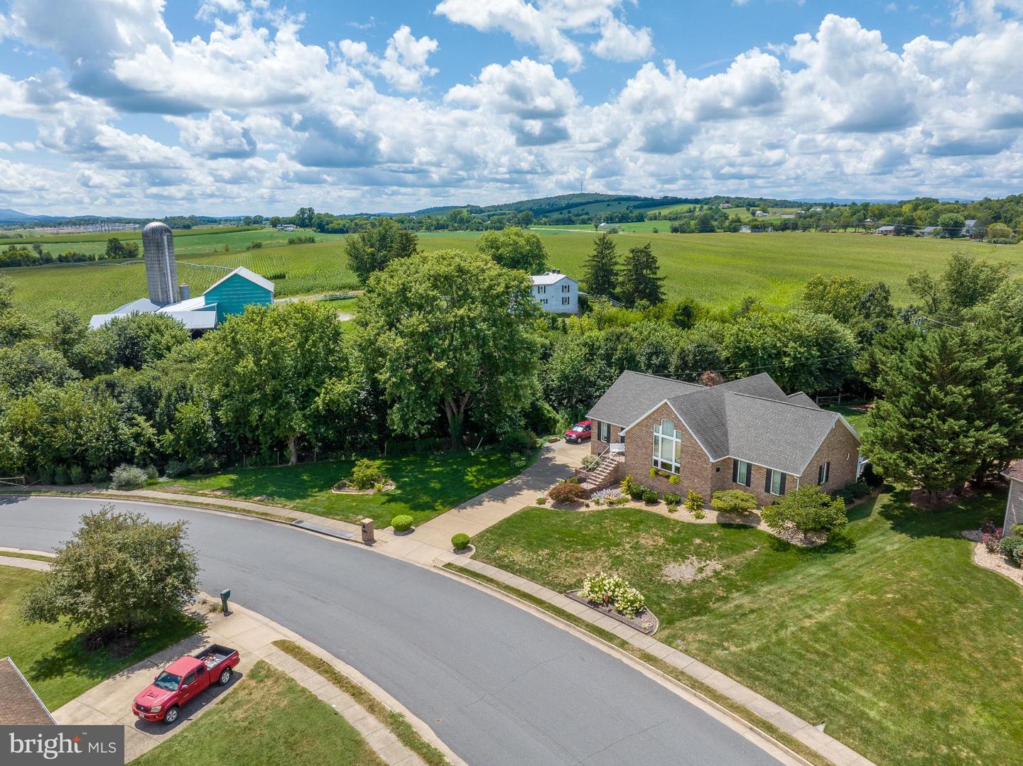 9851 WOODBINE WAY, NEW MARKET, Virginia 22844, 3 Bedrooms Bedrooms, ,3 BathroomsBathrooms,Residential,For sale,9851 WOODBINE WAY,VASH2012228 MLS # VASH2012228
