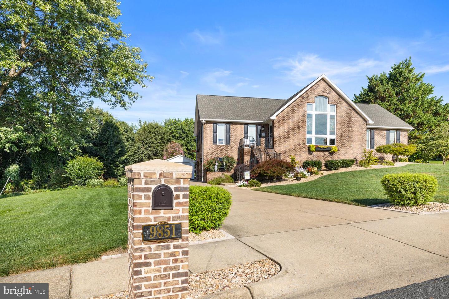 9851 WOODBINE WAY, NEW MARKET, Virginia 22844, 3 Bedrooms Bedrooms, ,3 BathroomsBathrooms,Residential,For sale,9851 WOODBINE WAY,VASH2012228 MLS # VASH2012228