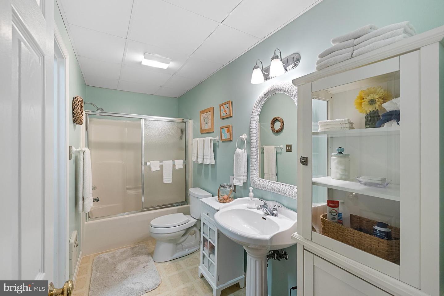 9851 WOODBINE WAY, NEW MARKET, Virginia 22844, 3 Bedrooms Bedrooms, ,3 BathroomsBathrooms,Residential,For sale,9851 WOODBINE WAY,VASH2012228 MLS # VASH2012228
