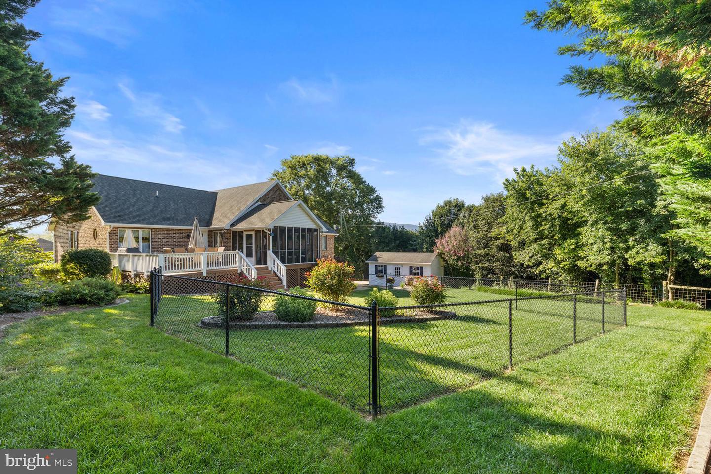 9851 WOODBINE WAY, NEW MARKET, Virginia 22844, 3 Bedrooms Bedrooms, ,3 BathroomsBathrooms,Residential,For sale,9851 WOODBINE WAY,VASH2012228 MLS # VASH2012228