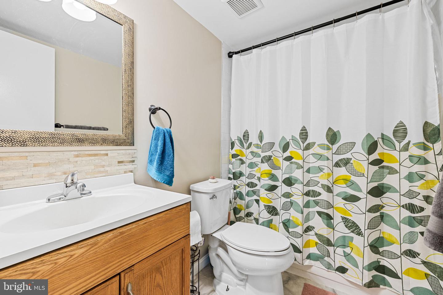 5314 SATTERFIELD DR, WOODBRIDGE, Virginia 22193, 4 Bedrooms Bedrooms, ,3 BathroomsBathrooms,Residential,For sale,5314 SATTERFIELD DR,VAPW2101584 MLS # VAPW2101584