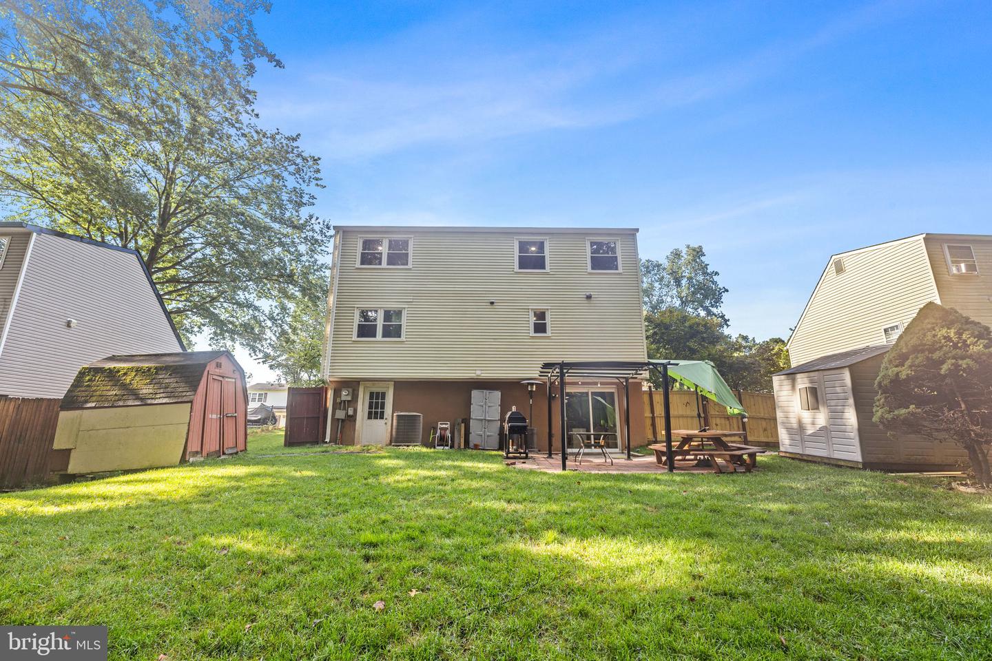 5314 SATTERFIELD DR, WOODBRIDGE, Virginia 22193, 4 Bedrooms Bedrooms, ,3 BathroomsBathrooms,Residential,For sale,5314 SATTERFIELD DR,VAPW2101584 MLS # VAPW2101584