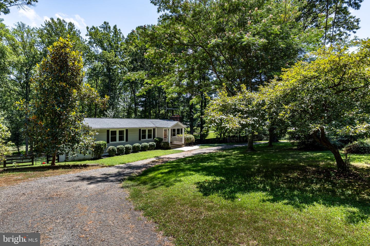 13375 SILVER HILL RD, SUMERDUCK, Virginia 22742, 3 Bedrooms Bedrooms, ,3 BathroomsBathrooms,Residential,For sale,13375 SILVER HILL RD,VAFQ2017944 MLS # VAFQ2017944