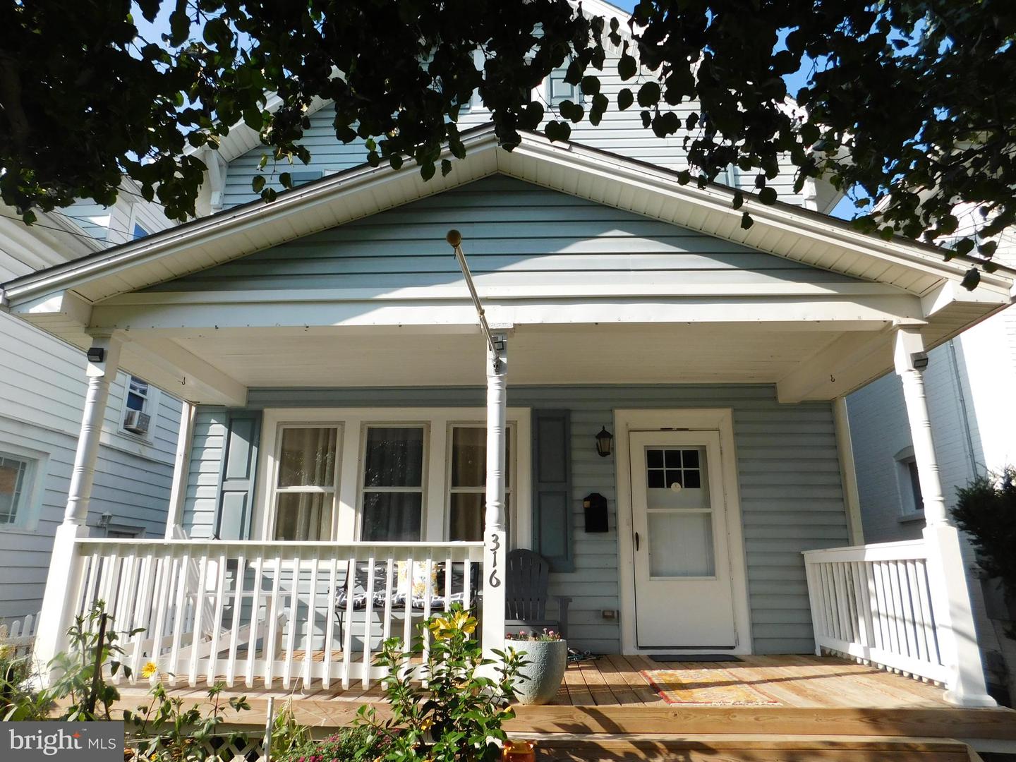 316 VIRGINIA AVE, WINCHESTER, Virginia 22601, 3 Bedrooms Bedrooms, ,1 BathroomBathrooms,Residential,For sale,316 VIRGINIA AVE,VAWI2008912 MLS # VAWI2008912
