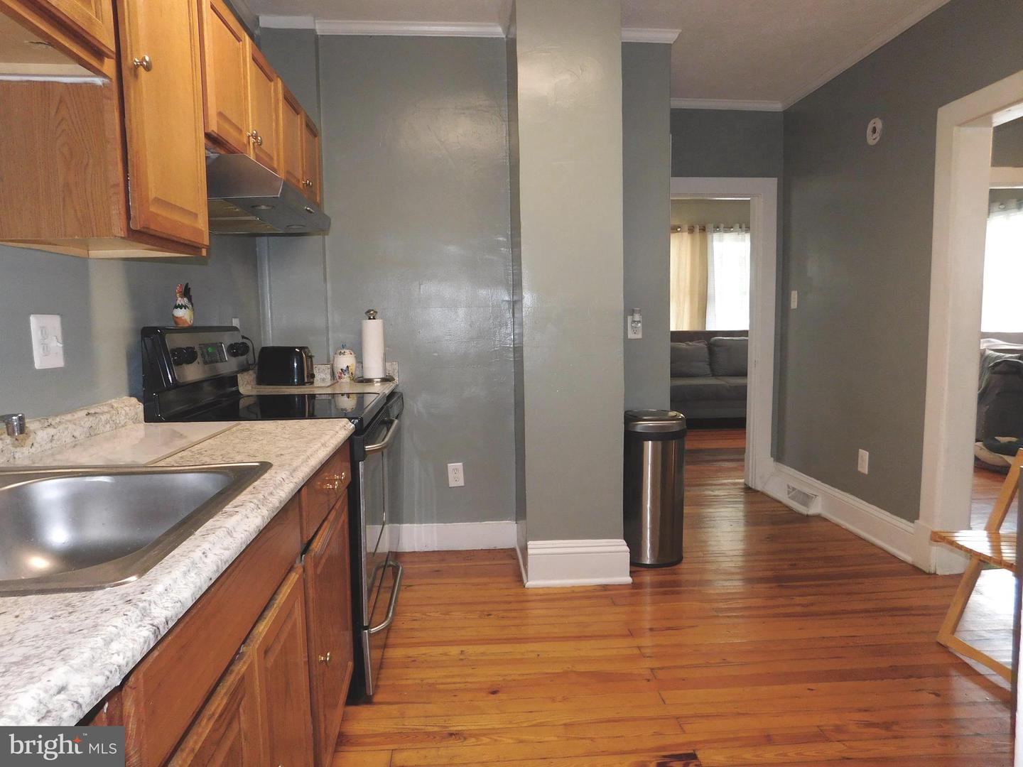 316 VIRGINIA AVE, WINCHESTER, Virginia 22601, 3 Bedrooms Bedrooms, ,1 BathroomBathrooms,Residential,For sale,316 VIRGINIA AVE,VAWI2008912 MLS # VAWI2008912