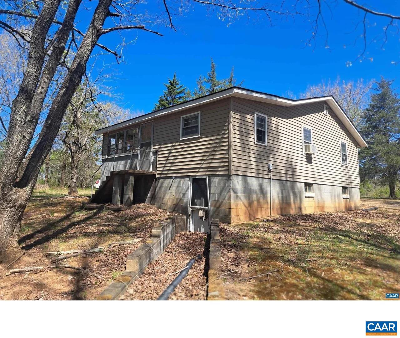 4571 ELLY RD, ARODA, Virginia 22709, 3 Bedrooms Bedrooms, ,1 BathroomBathrooms,Residential,For sale,4571 ELLY RD,668005 MLS # 668005