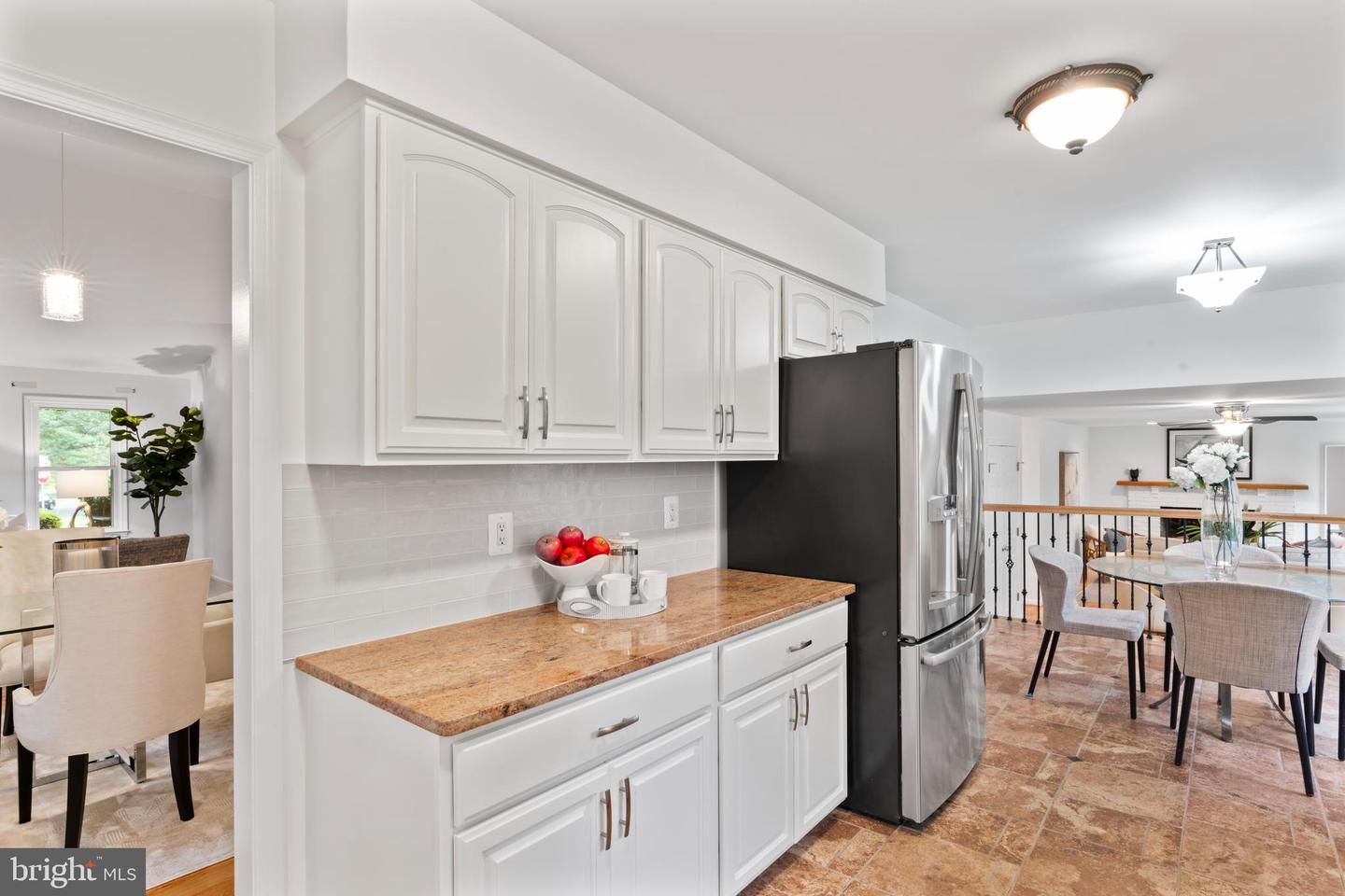 1950 WEYBRIDGE LN, RESTON, Virginia 20191, 5 Bedrooms Bedrooms, ,4 BathroomsBathrooms,Residential,For sale,1950 WEYBRIDGE LN,VAFX2262102 MLS # VAFX2262102