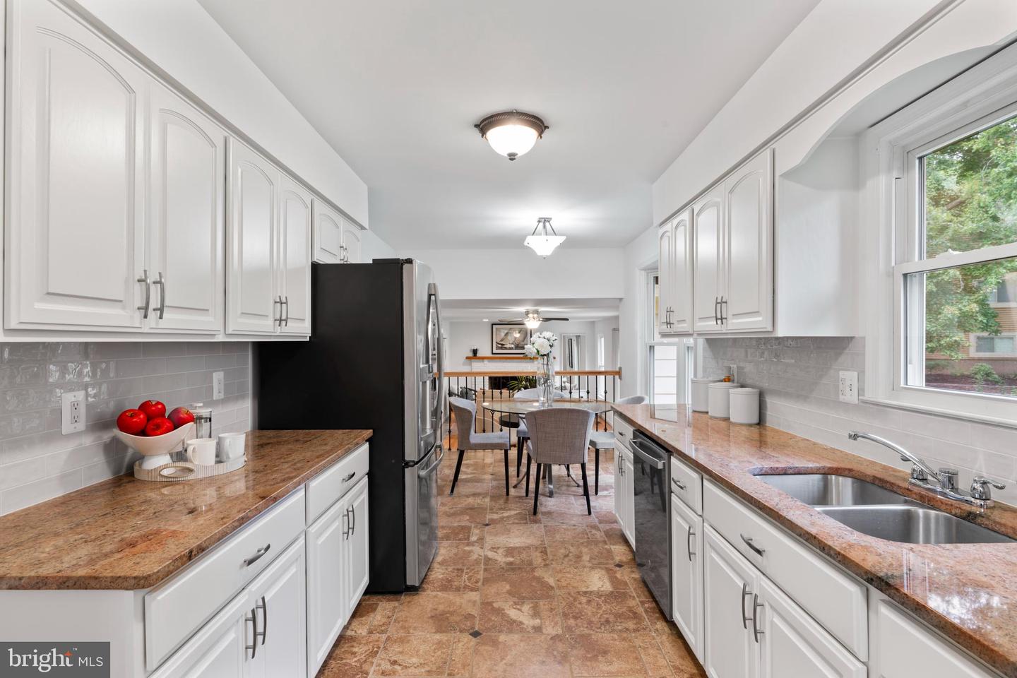 1950 WEYBRIDGE LN, RESTON, Virginia 20191, 5 Bedrooms Bedrooms, ,4 BathroomsBathrooms,Residential,For sale,1950 WEYBRIDGE LN,VAFX2262102 MLS # VAFX2262102