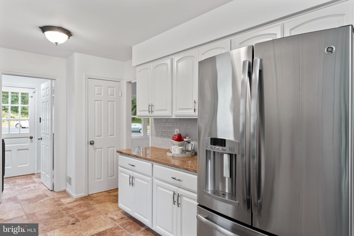 1950 WEYBRIDGE LN, RESTON, Virginia 20191, 5 Bedrooms Bedrooms, ,4 BathroomsBathrooms,Residential,For sale,1950 WEYBRIDGE LN,VAFX2262102 MLS # VAFX2262102