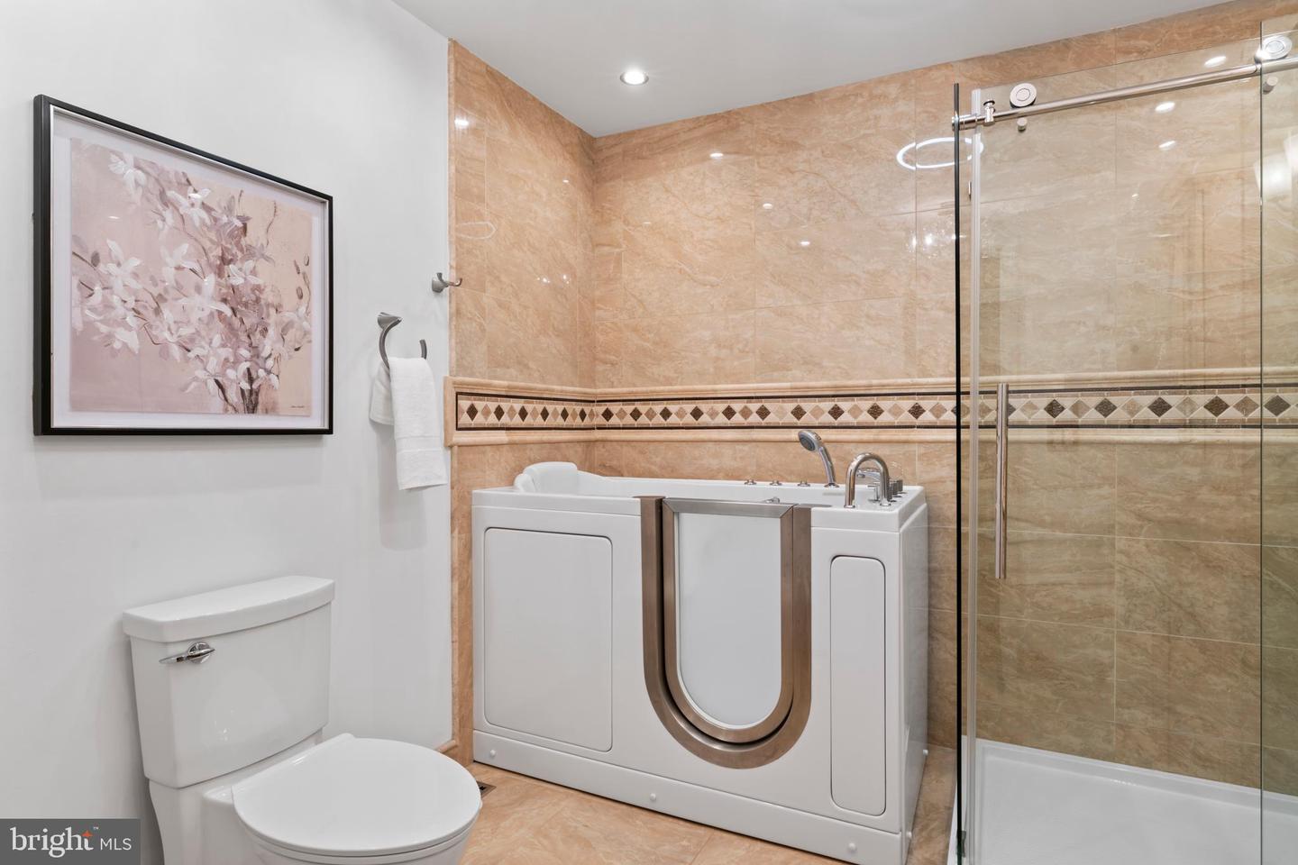 1950 WEYBRIDGE LN, RESTON, Virginia 20191, 5 Bedrooms Bedrooms, ,4 BathroomsBathrooms,Residential,For sale,1950 WEYBRIDGE LN,VAFX2262102 MLS # VAFX2262102