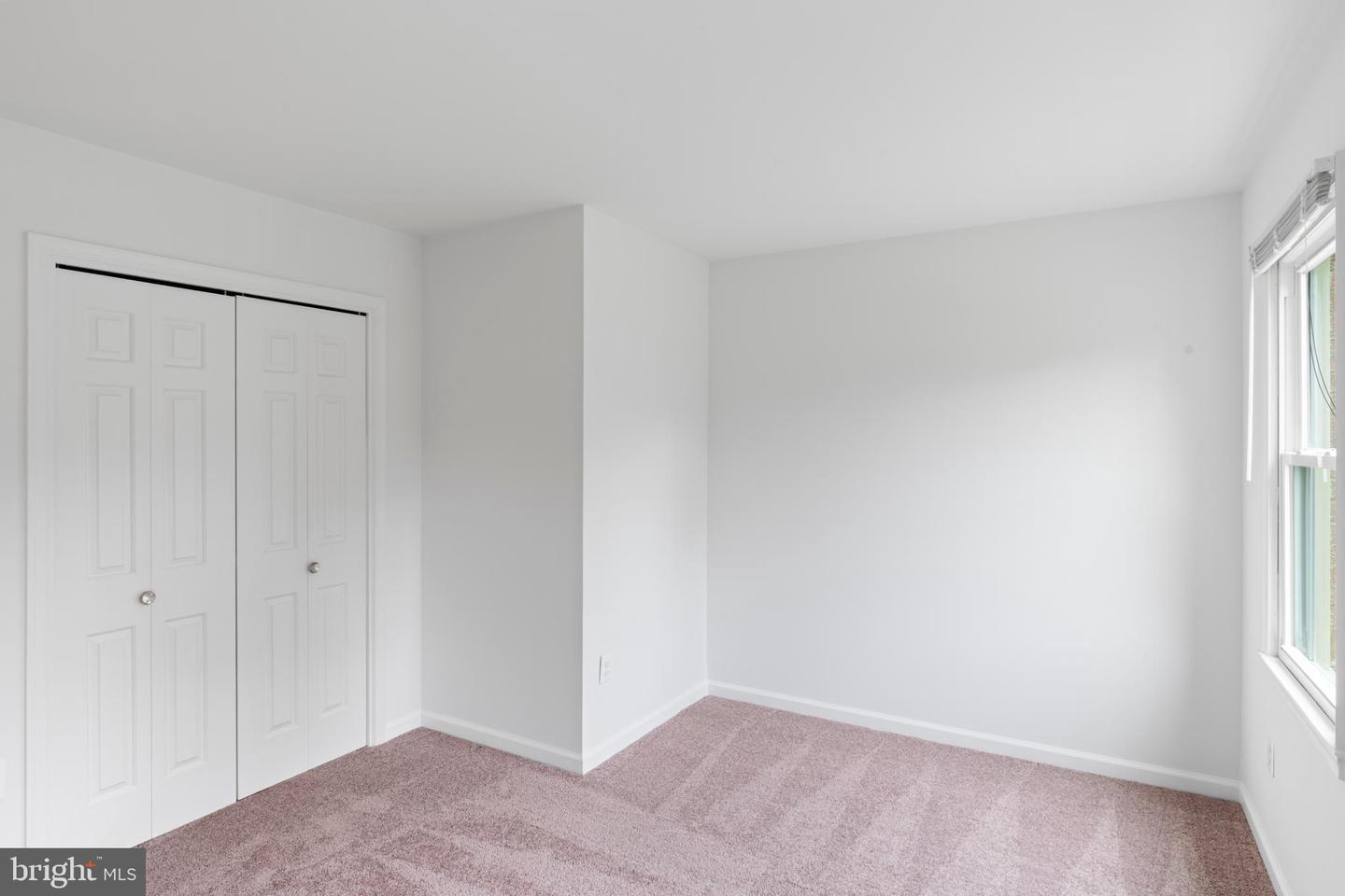 1950 WEYBRIDGE LN, RESTON, Virginia 20191, 5 Bedrooms Bedrooms, ,4 BathroomsBathrooms,Residential,For sale,1950 WEYBRIDGE LN,VAFX2262102 MLS # VAFX2262102
