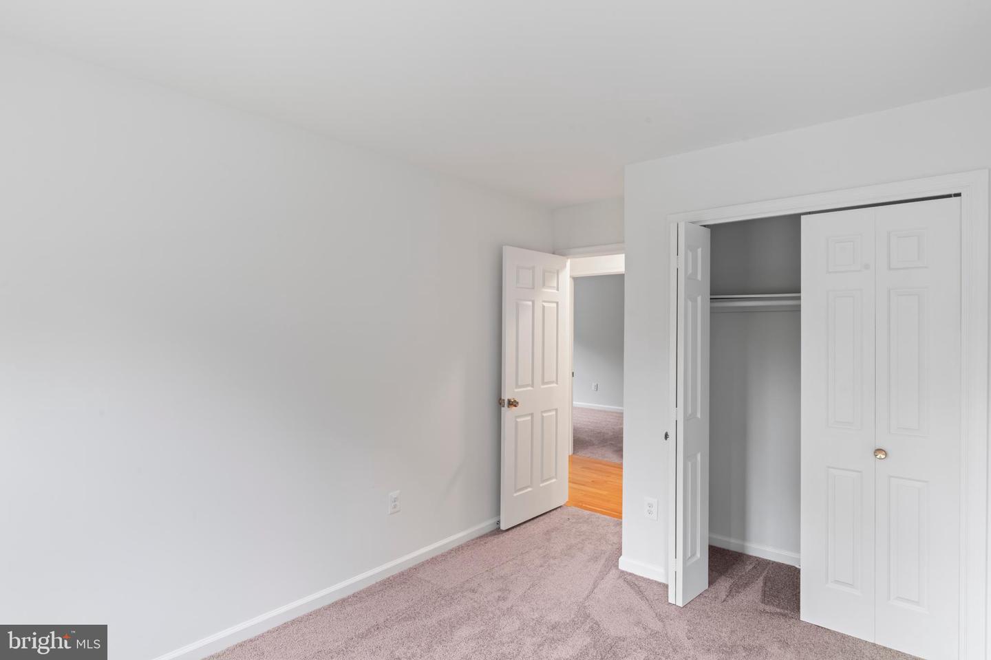 1950 WEYBRIDGE LN, RESTON, Virginia 20191, 5 Bedrooms Bedrooms, ,4 BathroomsBathrooms,Residential,For sale,1950 WEYBRIDGE LN,VAFX2262102 MLS # VAFX2262102