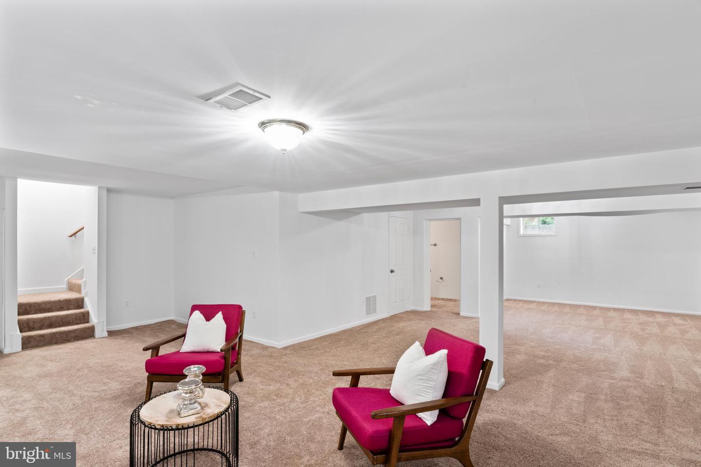 1950 WEYBRIDGE LN, RESTON, Virginia 20191, 5 Bedrooms Bedrooms, ,4 BathroomsBathrooms,Residential,For sale,1950 WEYBRIDGE LN,VAFX2262102 MLS # VAFX2262102