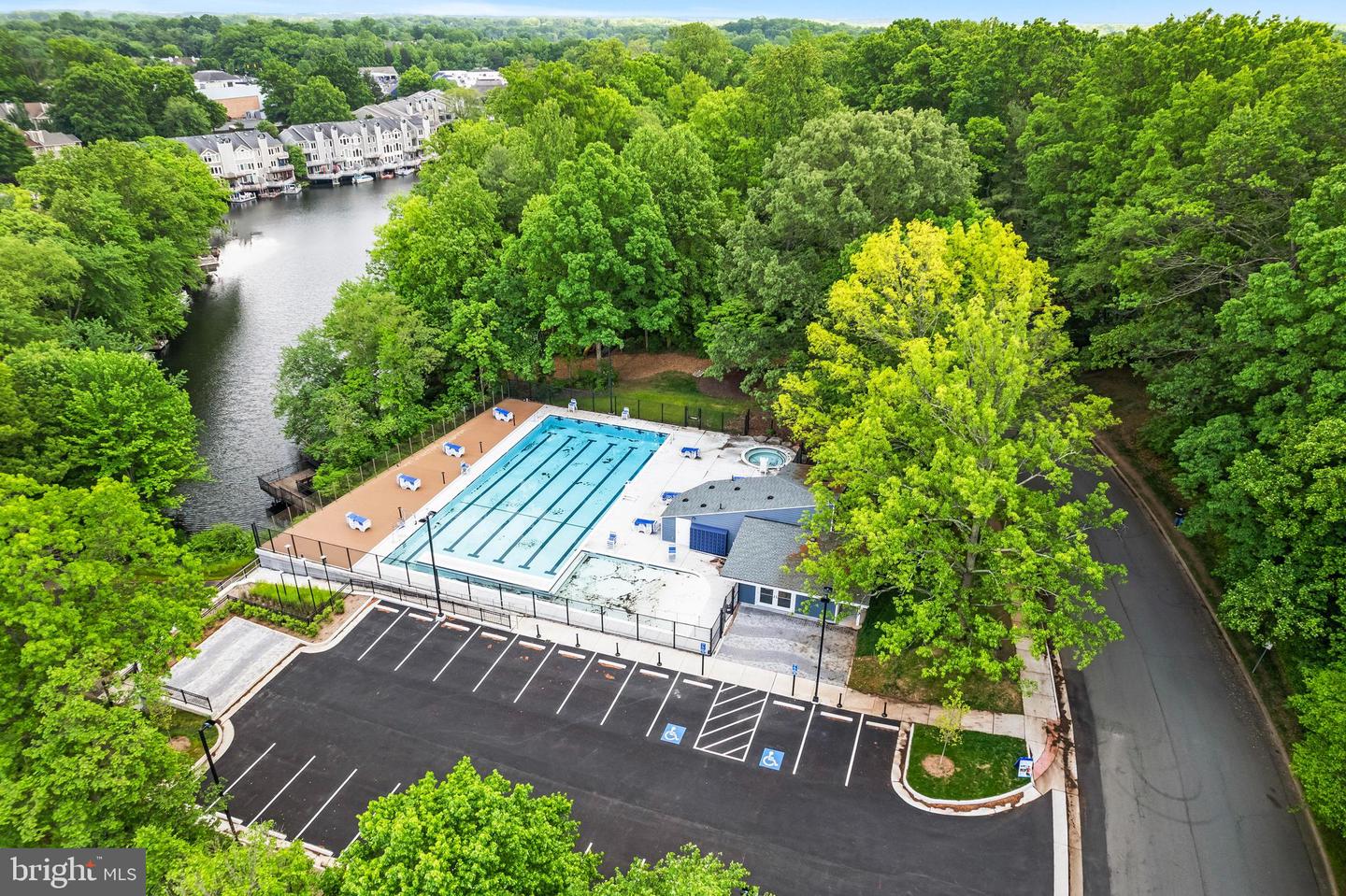 1950 WEYBRIDGE LN, RESTON, Virginia 20191, 5 Bedrooms Bedrooms, ,4 BathroomsBathrooms,Residential,For sale,1950 WEYBRIDGE LN,VAFX2262102 MLS # VAFX2262102