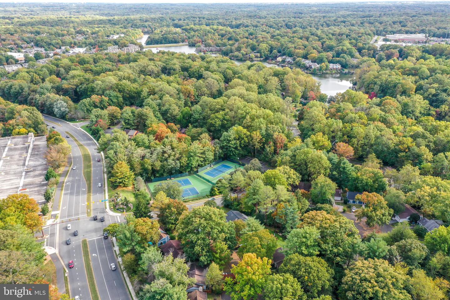 1950 WEYBRIDGE LN, RESTON, Virginia 20191, 5 Bedrooms Bedrooms, ,4 BathroomsBathrooms,Residential,For sale,1950 WEYBRIDGE LN,VAFX2262102 MLS # VAFX2262102