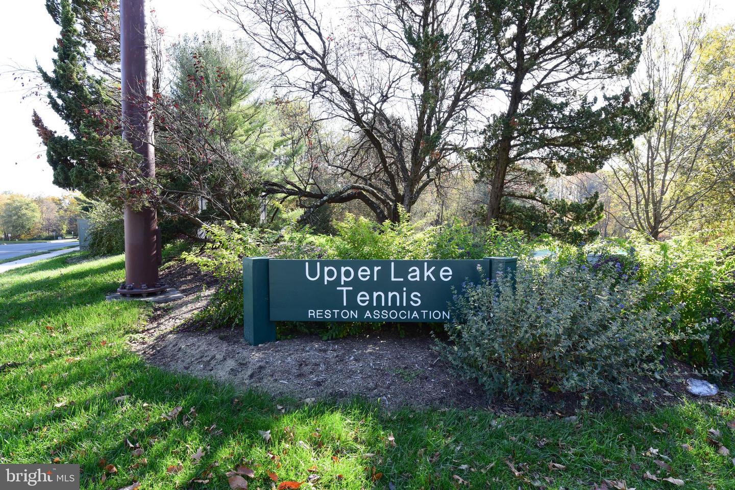 1950 WEYBRIDGE LN, RESTON, Virginia 20191, 5 Bedrooms Bedrooms, ,4 BathroomsBathrooms,Residential,For sale,1950 WEYBRIDGE LN,VAFX2262102 MLS # VAFX2262102