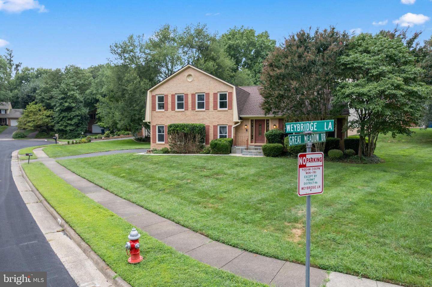 1950 WEYBRIDGE LN, RESTON, Virginia 20191, 5 Bedrooms Bedrooms, ,4 BathroomsBathrooms,Residential,For sale,1950 WEYBRIDGE LN,VAFX2262102 MLS # VAFX2262102