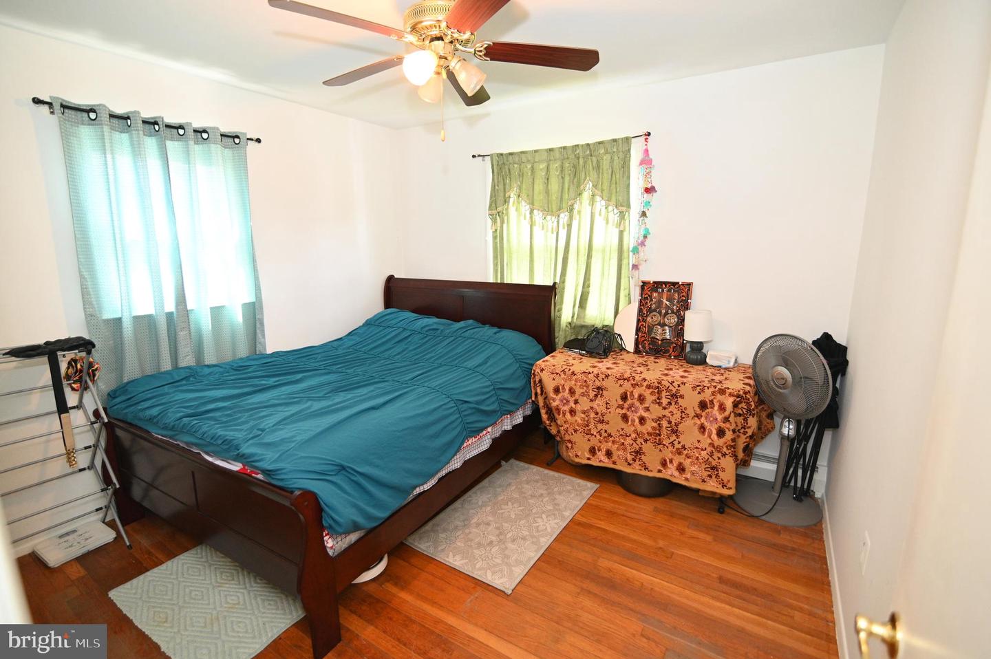 2219 MADISON CT, WOODBRIDGE, Virginia 22191, 6 Bedrooms Bedrooms, ,3 BathroomsBathrooms,Residential,For sale,2219 MADISON CT,VAPW2101816 MLS # VAPW2101816
