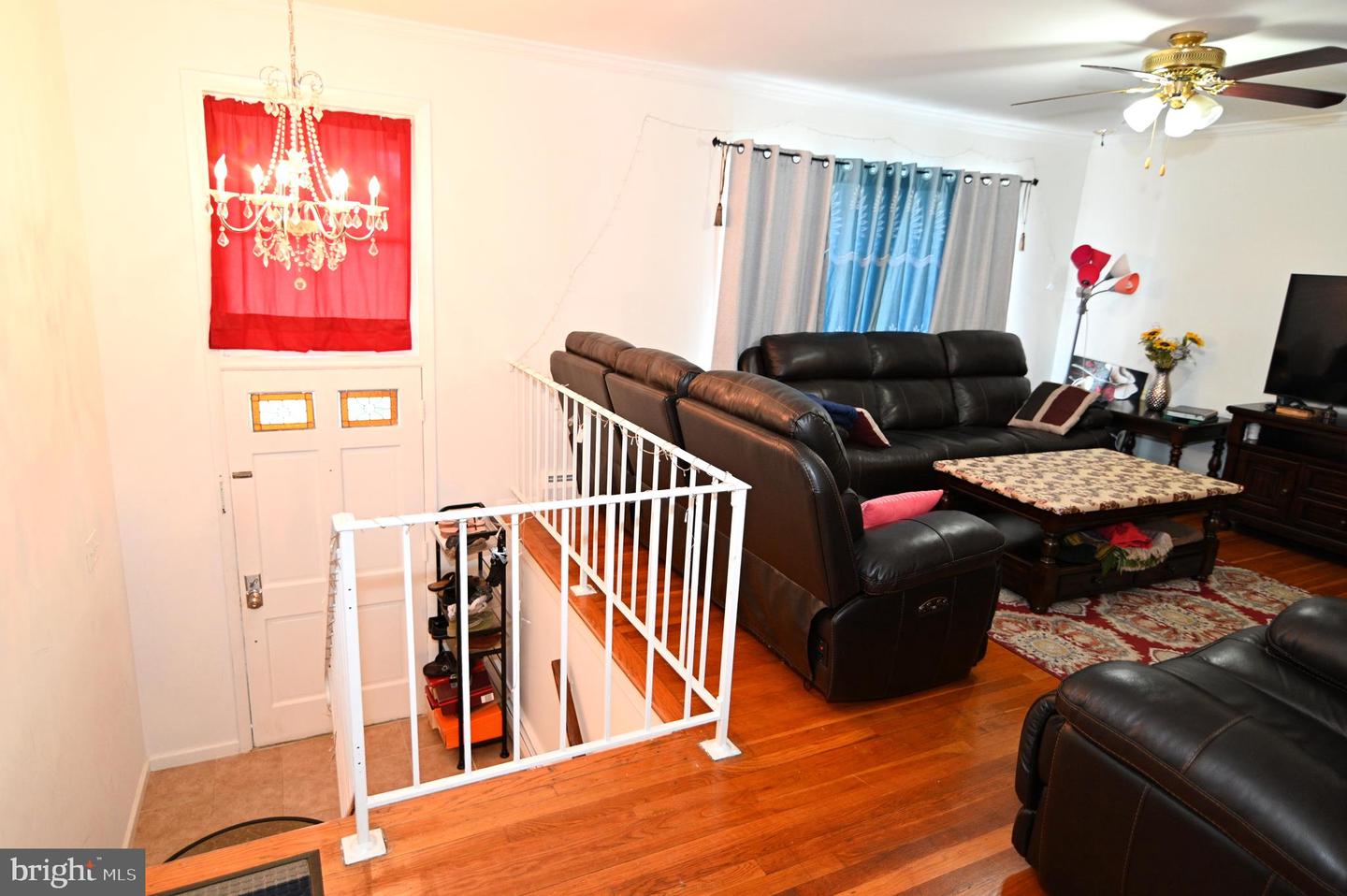 2219 MADISON CT, WOODBRIDGE, Virginia 22191, 6 Bedrooms Bedrooms, ,3 BathroomsBathrooms,Residential,For sale,2219 MADISON CT,VAPW2101816 MLS # VAPW2101816