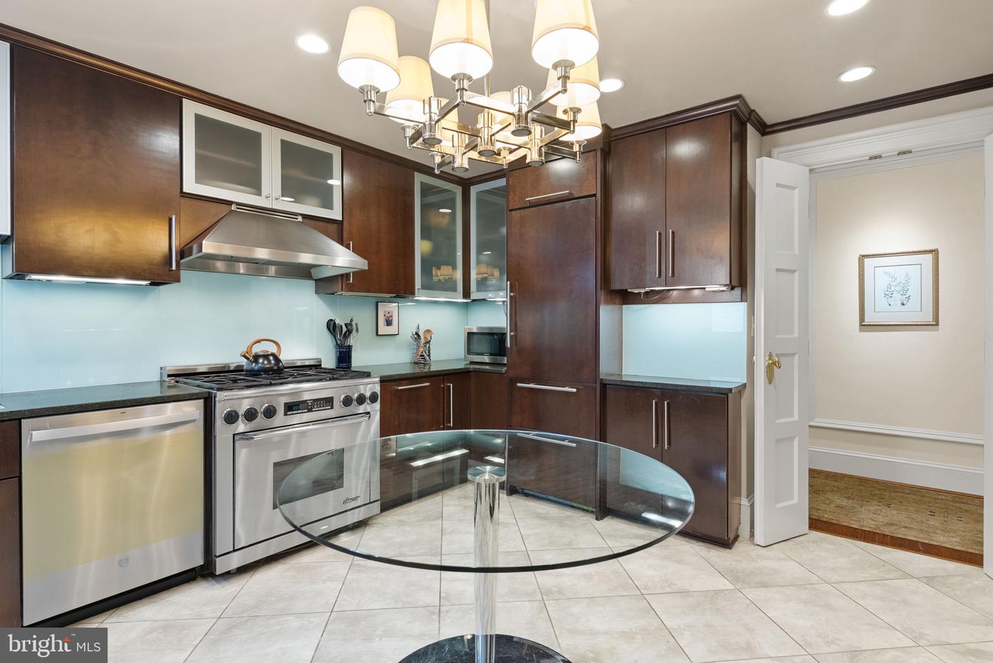 2022 COLUMBIA RD NW #502, WASHINGTON, District Of Columbia 20009, 3 Bedrooms Bedrooms, ,2 BathroomsBathrooms,Residential,For sale,2022 COLUMBIA RD NW #502,DCDC2215798 MLS # DCDC2215798