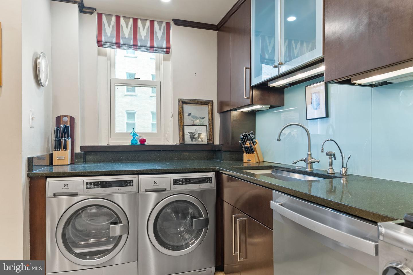 2022 COLUMBIA RD NW #502, WASHINGTON, District Of Columbia 20009, 3 Bedrooms Bedrooms, ,2 BathroomsBathrooms,Residential,For sale,2022 COLUMBIA RD NW #502,DCDC2215798 MLS # DCDC2215798