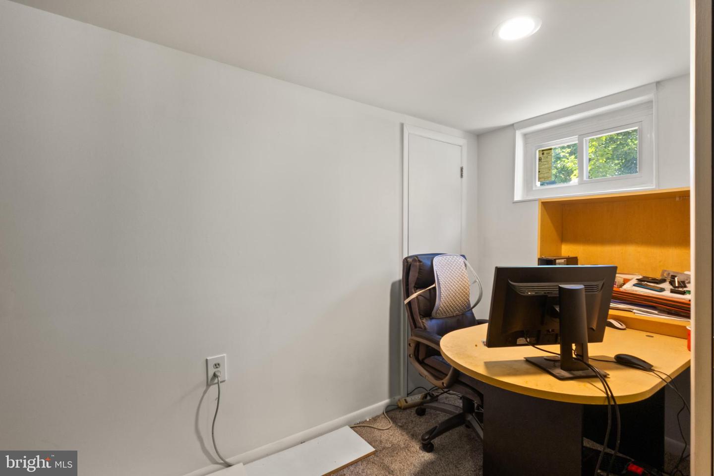1811 WESTMORELAND ST, MCLEAN, Virginia 22101, 4 Bedrooms Bedrooms, 7 Rooms Rooms,3 BathroomsBathrooms,Residential,For sale,1811 WESTMORELAND ST,VAFX2262112 MLS # VAFX2262112